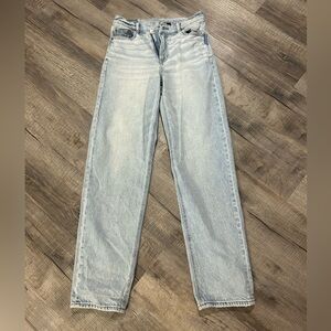 American Eagle straight leg jeans